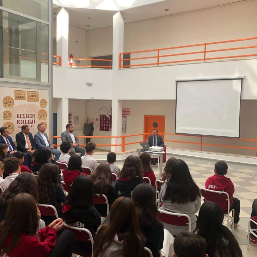 Cumhuriyet ve Milli Bilinç Semineri 4 - Ankara Çiğdem İsmail Kaya Beşgen Koleji