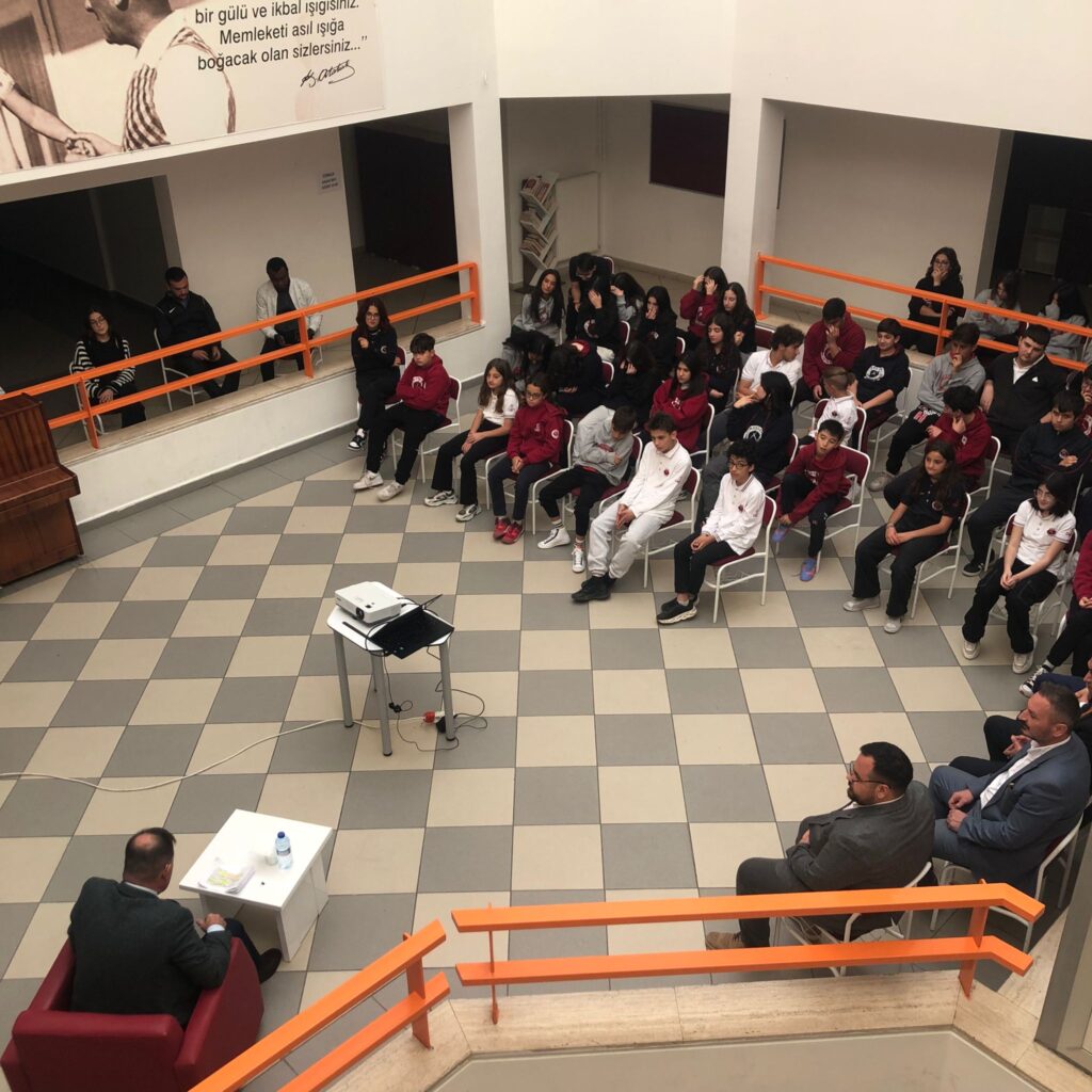 Cumhuriyet ve Milli Bilinç Semineri 5 - Ankara Çiğdem İsmail Kaya Beşgen Koleji