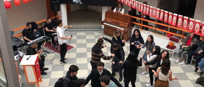 6. Geleneksel Mezunlar Buluşması & 90’lar Konseri 7 - Ankara Kızılay Dershane, Ankara Vip Kurs ve Ankara Çiğdem Kolej